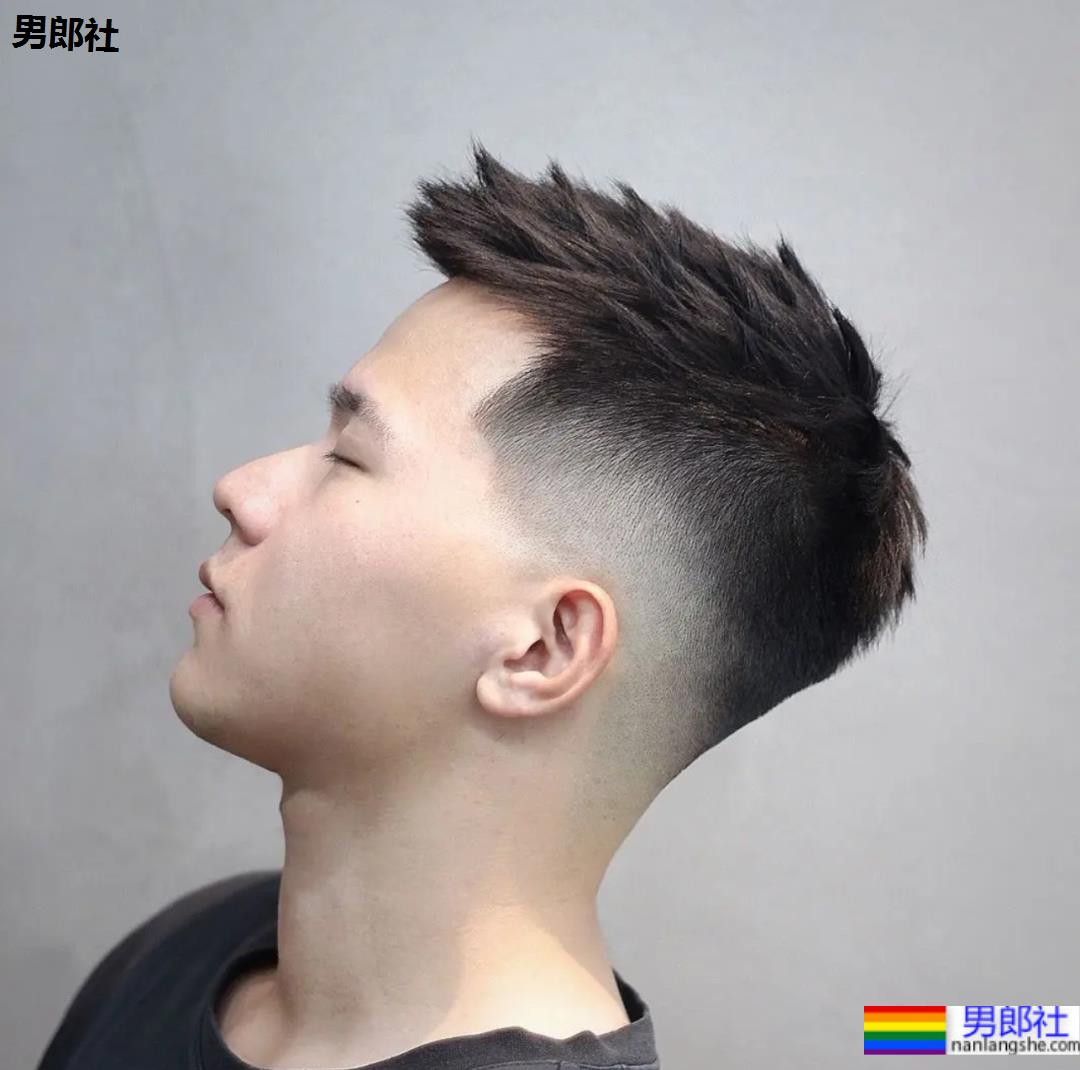 值得推荐给20~35岁男生选择这样的夏日发型 - 51虹马