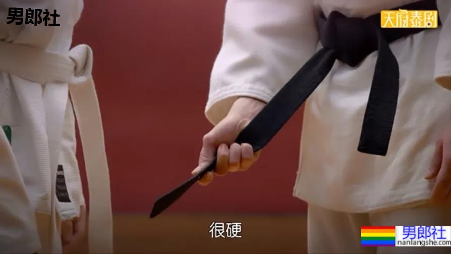 新剧来啦！掰弯情敌，直男乖乖做0，哈哈哈 - 51虹马