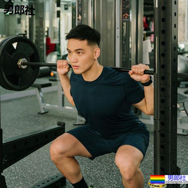 不闷骚魔羯，健美斜槓网红的天菜健身房教练：Alvin 黄欣元 - 51虹马