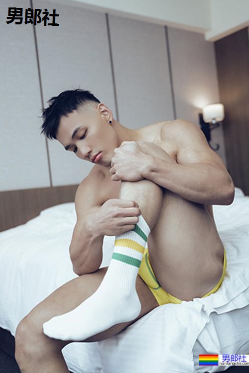 不闷骚魔羯，健美斜槓网红的天菜健身房教练：Alvin 黄欣元 - 51虹马