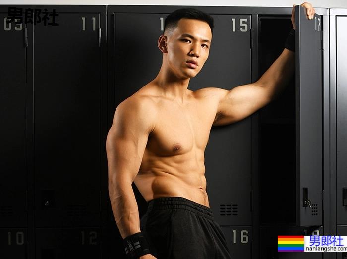 不闷骚魔羯，健美斜槓网红的天菜健身房教练：Alvin 黄欣元 - 51虹马