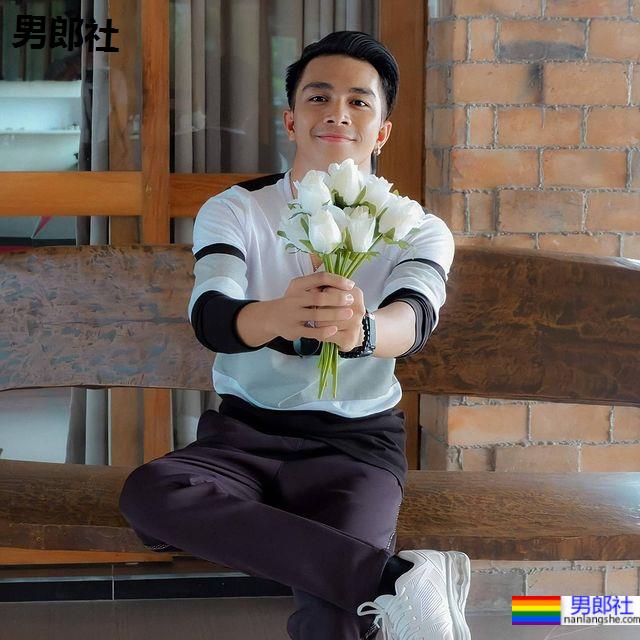 南洋风情攻袭！菲律宾小哥夏日浪漫无法抵挡：Zeph Enrique Briones - 51虹马