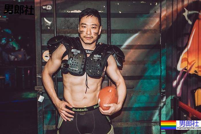 台湾汁光进军洋G队!老司机分享拍片人生与心法:军龙 Duncan - 51虹马 台湾汁光进军洋G队!老司机分享拍片人生与心法:军龙 Duncan - 51虹马