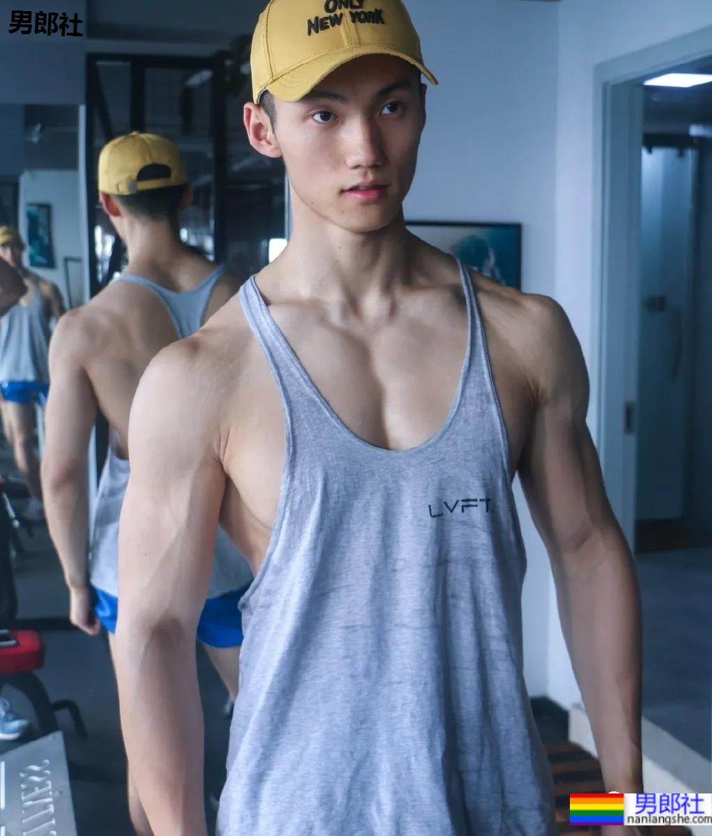 185CM肌肉版宁泽涛?果然还是不穿衣服最好看。 - 51虹马 185CM肌肉版宁泽涛?果然还是不穿衣服最好看。 - 51虹马