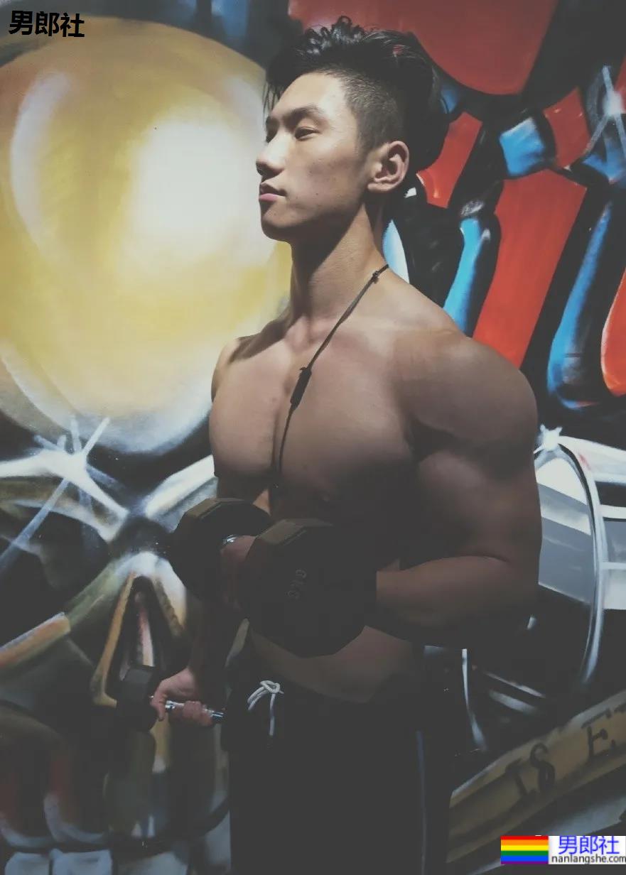 185CM肌肉版宁泽涛?果然还是不穿衣服最好看。 - 51虹马 185CM肌肉版宁泽涛?果然还是不穿衣服最好看。 - 51虹马