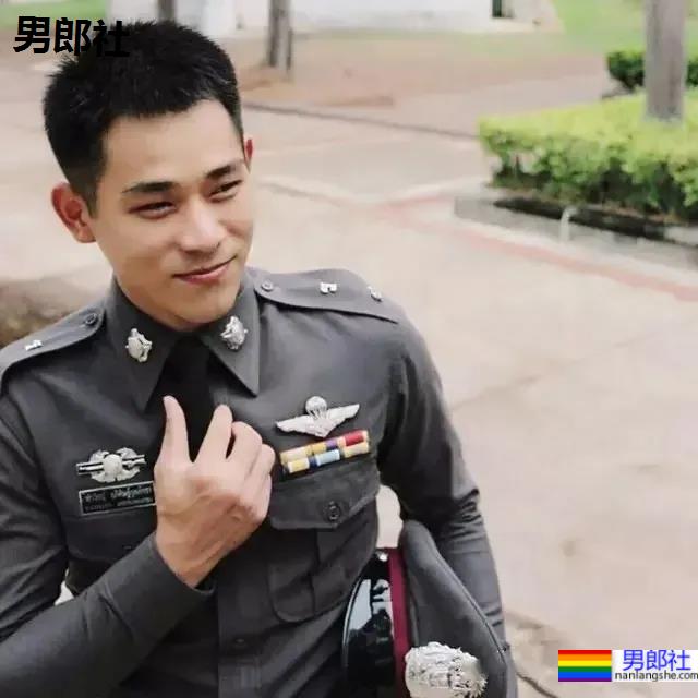 泰警紧身服要升级？感受一下这些火遍全网的阳光帅警！ - 51虹马