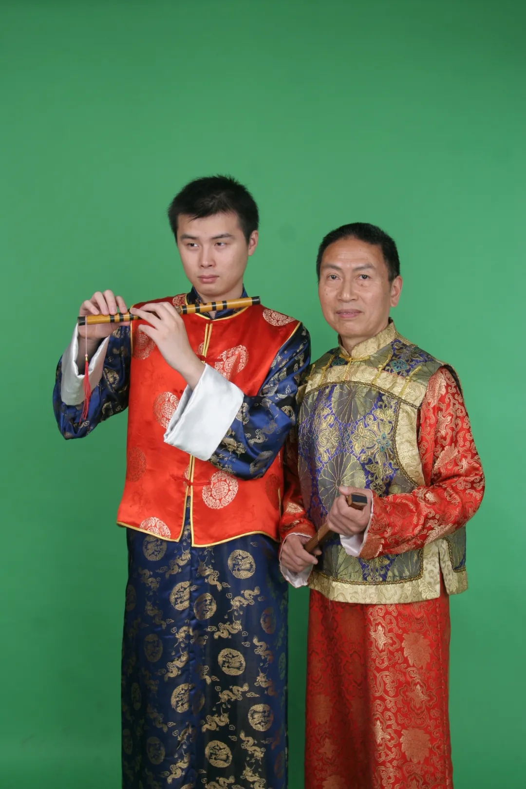 一位81岁男同的幸福晚年:小40岁的帅男友相伴16年了 - 51虹马 一位81岁男同的幸福晚年:小40岁的帅男友相伴16年了 - 51虹马