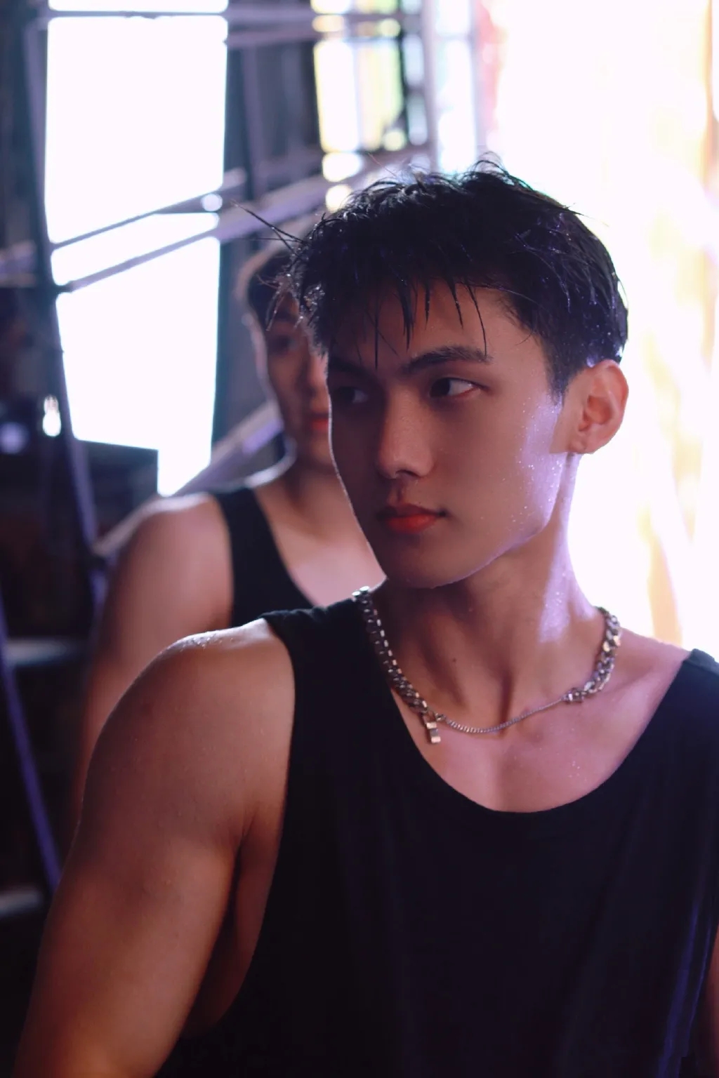 最帅救生员小视频刷屏,除了他这些大长腿体育生帅哥也在赚外块! - 51虹马 最帅救生员小视频刷屏,除了他这些大长腿体育生帅哥也在赚外块! - 51虹马