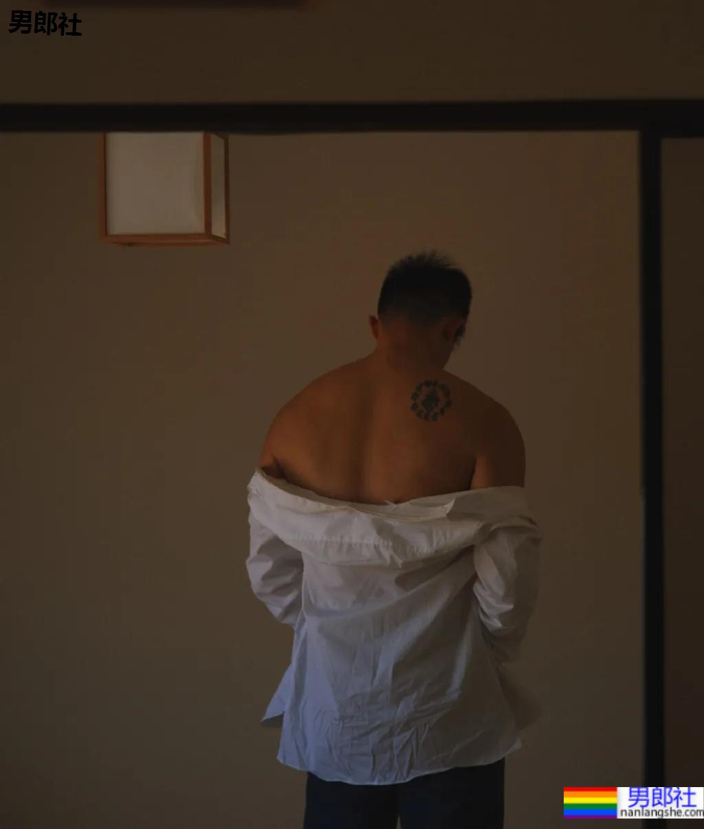 徐维森御用男模硬照大片一览，这肉体治好了网友的性冷淡！ - 51虹马