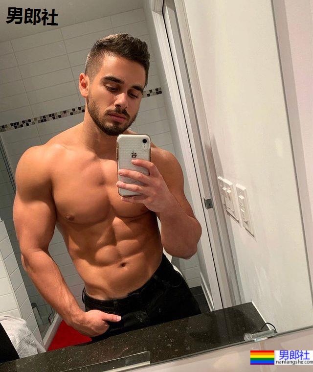 医院里的禁断诱惑！肌肉帅医生的体检陷阱让人欲罢不能：Dr. Marco - 51虹马