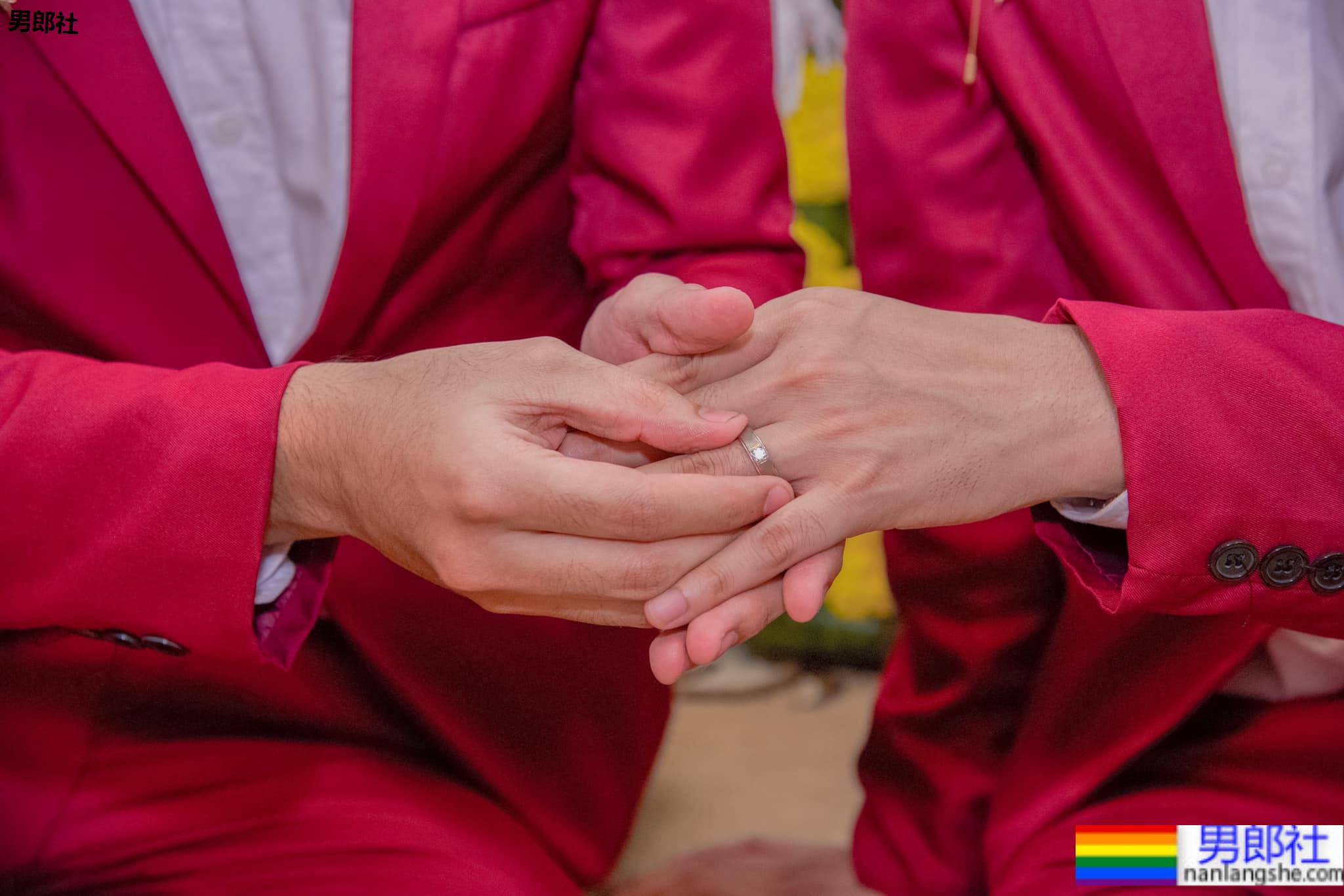 泰国夫夫档婚后幸福晒恩爱 竟收到来自海外的死亡威胁 - 51虹马 泰国夫夫档婚后幸福晒恩爱 竟收到来自海外的死亡威胁 - 51虹马