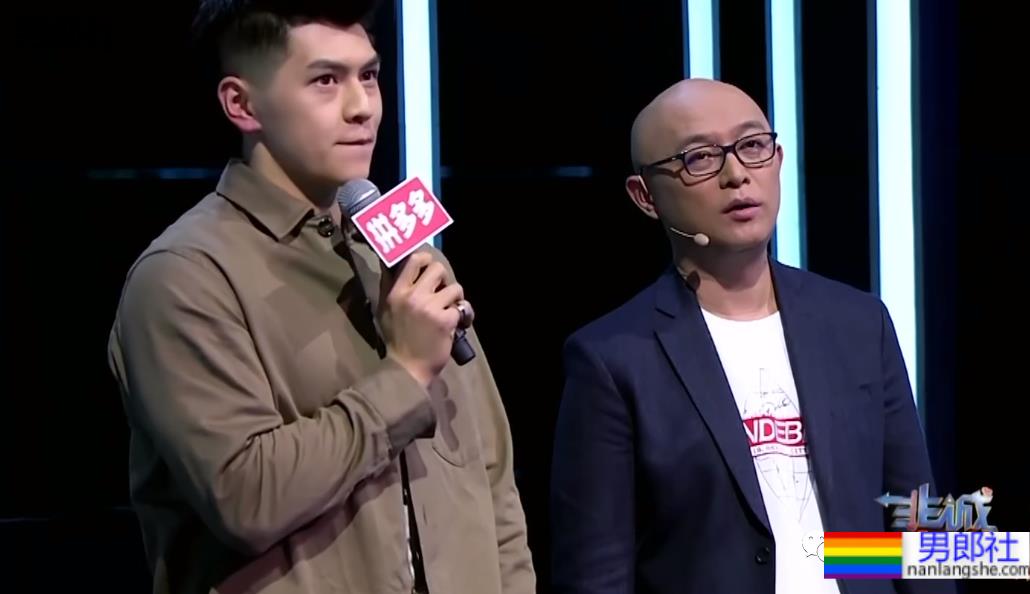 184CM西安体院的小哥哥,超爱更衣室自拍 - 51虹马 184CM西安体院的小哥哥,超爱更衣室自拍 - 51虹马