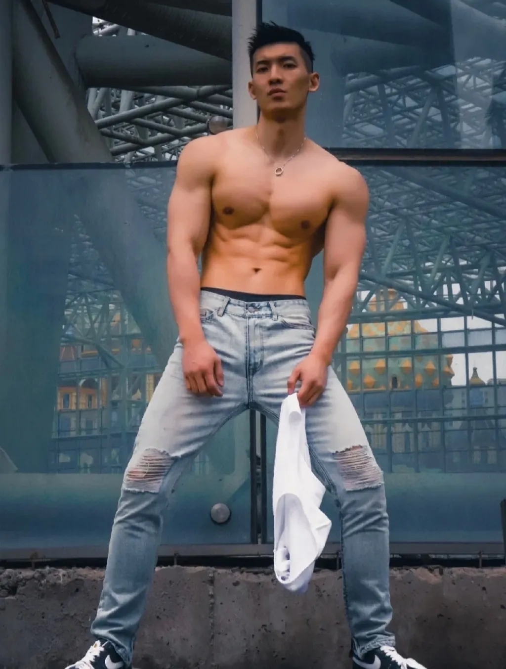 被谢梓秋拍过的北体校草最新荷尔蒙大片，190CM长腿腹肌体育生，馋了！-51虹马