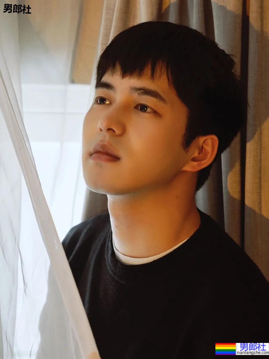 刘昊然+李现+井柏然的结合体！360度无死角帅小哥哥也太会长了吧！ - 51虹马