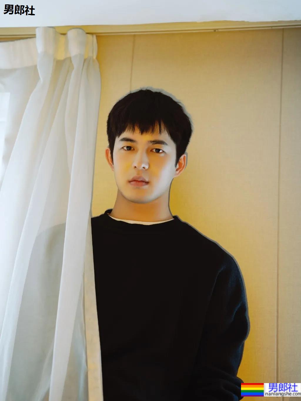 刘昊然+李现+井柏然的结合体！360度无死角帅小哥哥也太会长了吧！ - 51虹马