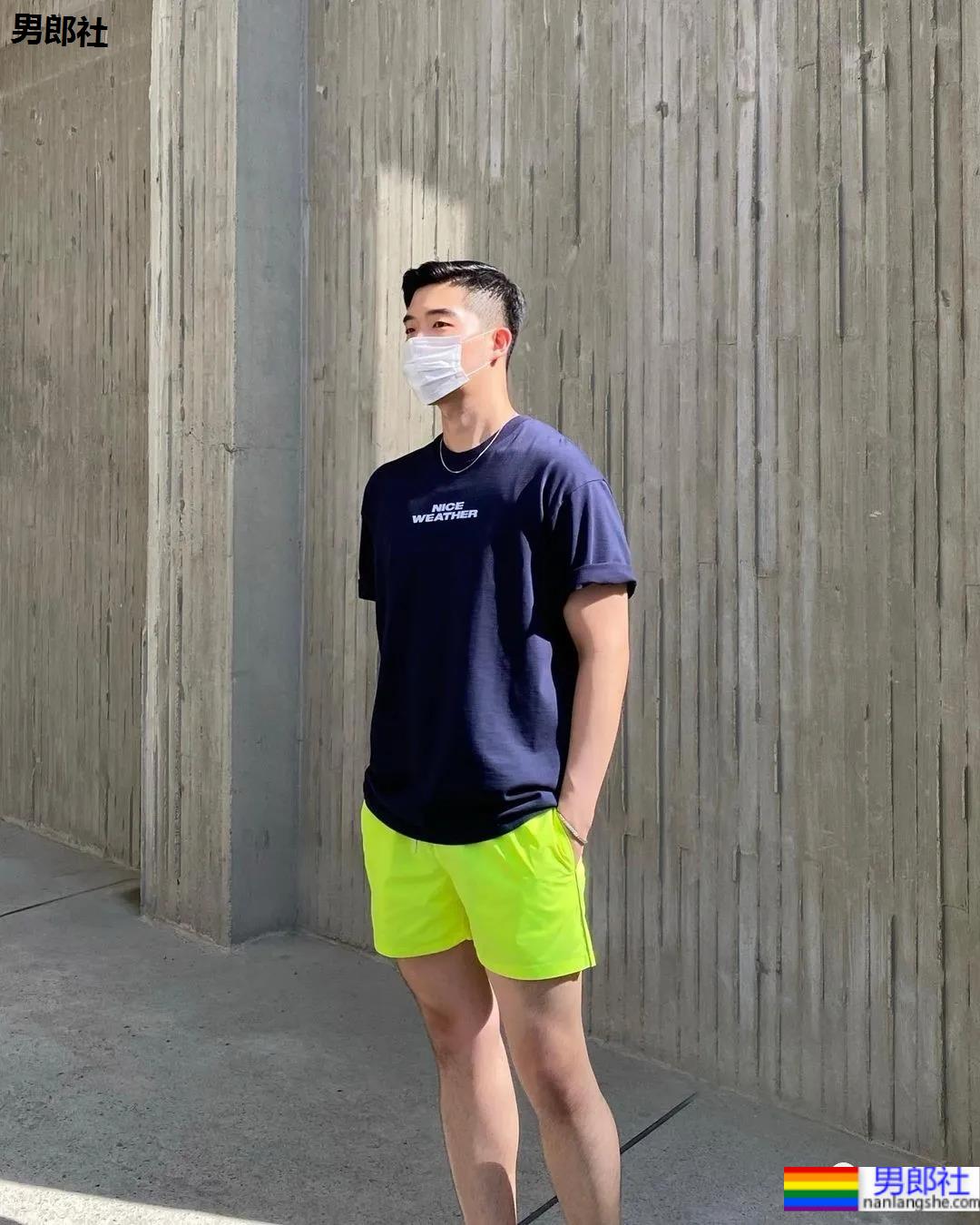 186CM男模摘掉口罩被嘲太丑,现在的颜值标准真的好高啊? - 51虹马 186CM男模摘掉口罩被嘲太丑,现在的颜值标准真的好高啊? - 51虹马