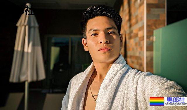 日系草食大眼萌帥！環遊世界享受人生好時光：Jun - 51虹马