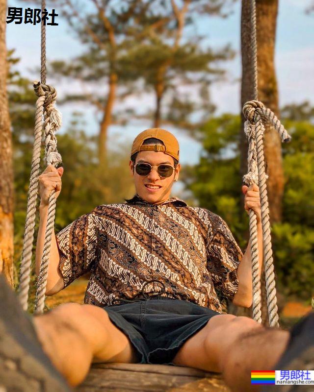 日系草食大眼萌帥！環遊世界享受人生好時光：Jun - 51虹马