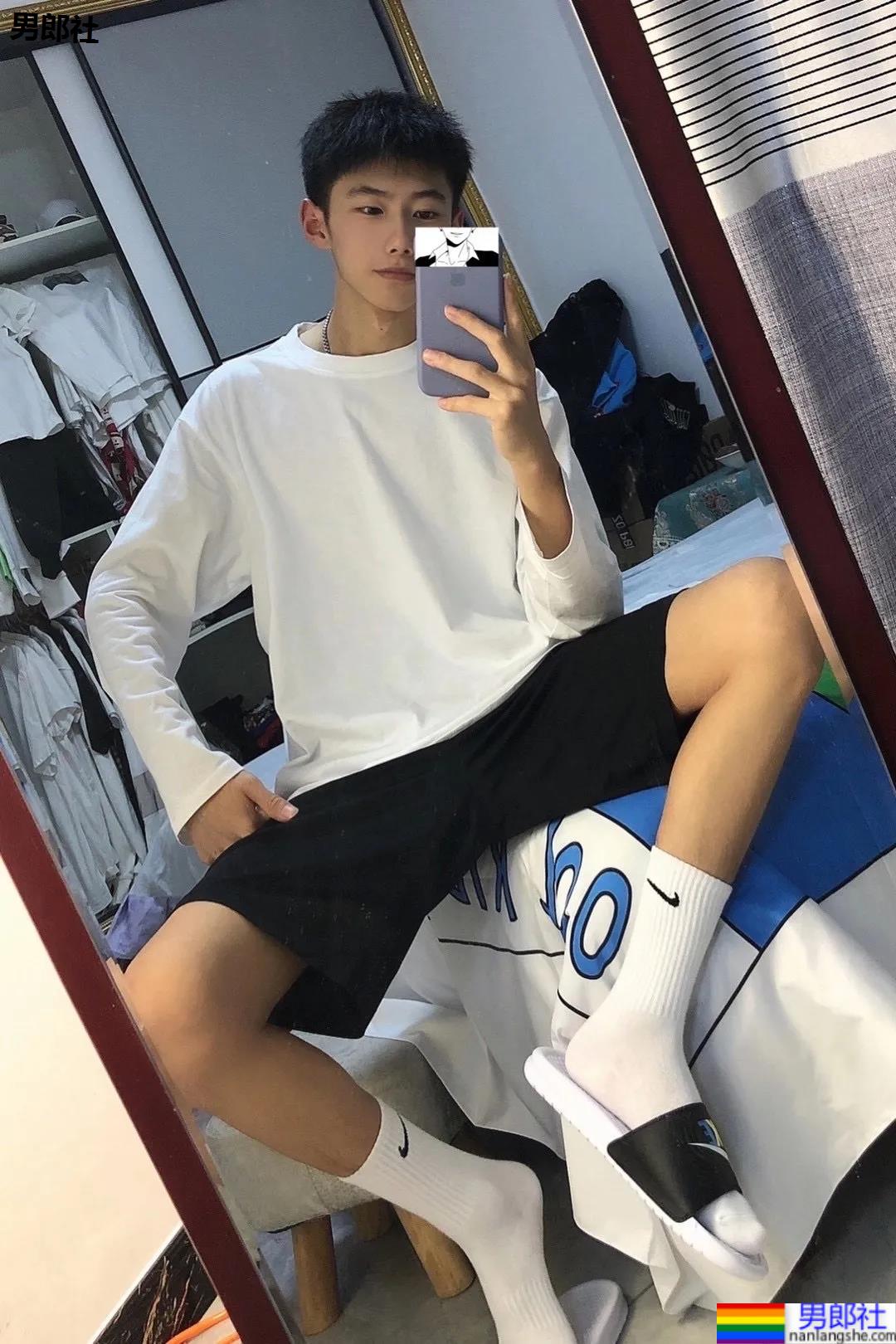 几个荷尔蒙小哥哥 - 51虹马