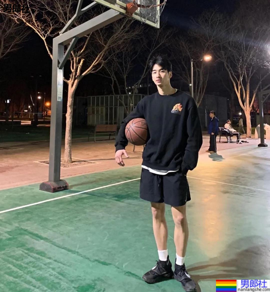 几个荷尔蒙小哥哥 - 51虹马