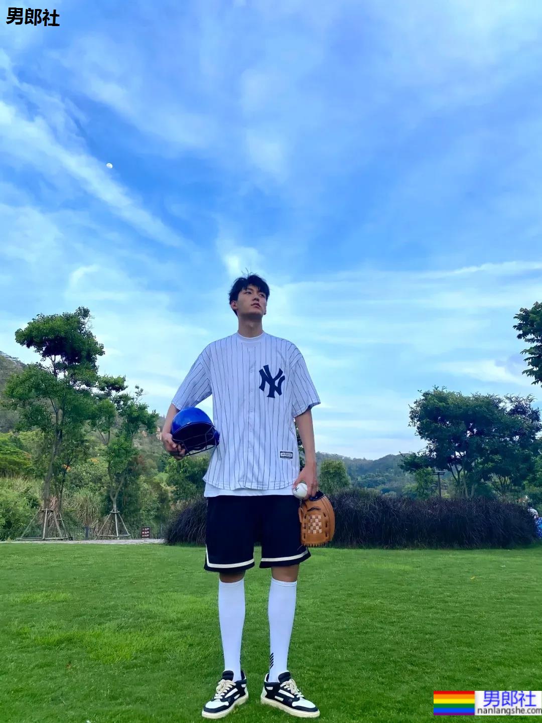 186CM高帅清爽的棒球服小哥哥,这双腿也太绝了吧!-51虹马