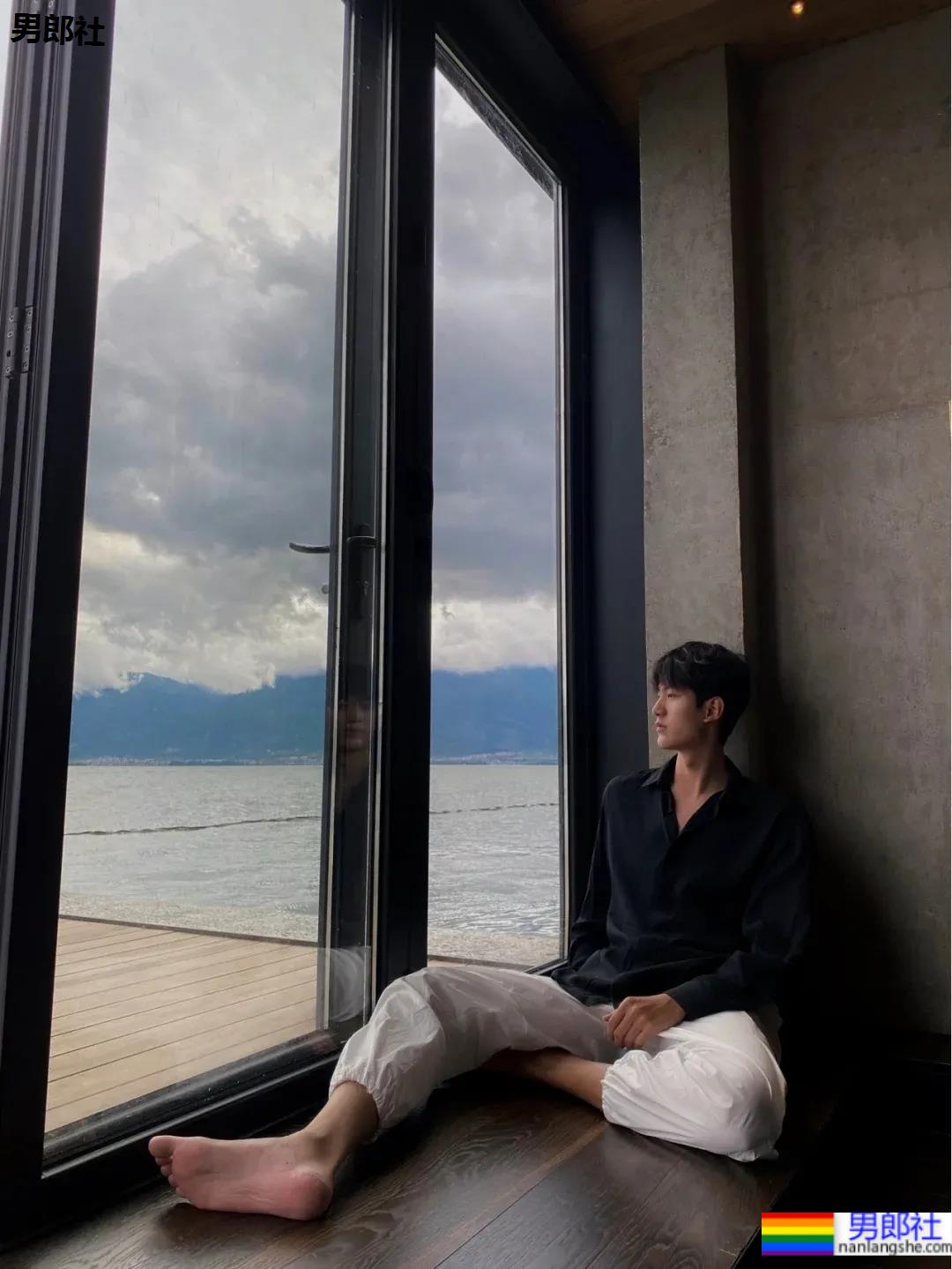 186CM高帅清爽的棒球服小哥哥，这双腿也太绝了吧！ - 51虹马