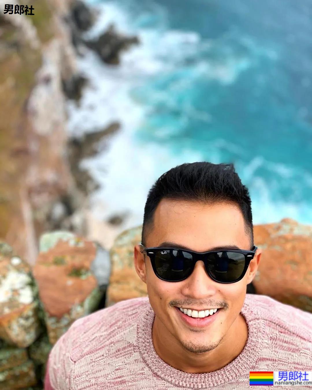 186CM大长腿公狗腰大帅找到啦，看得我摸了下屏幕 - 51虹马