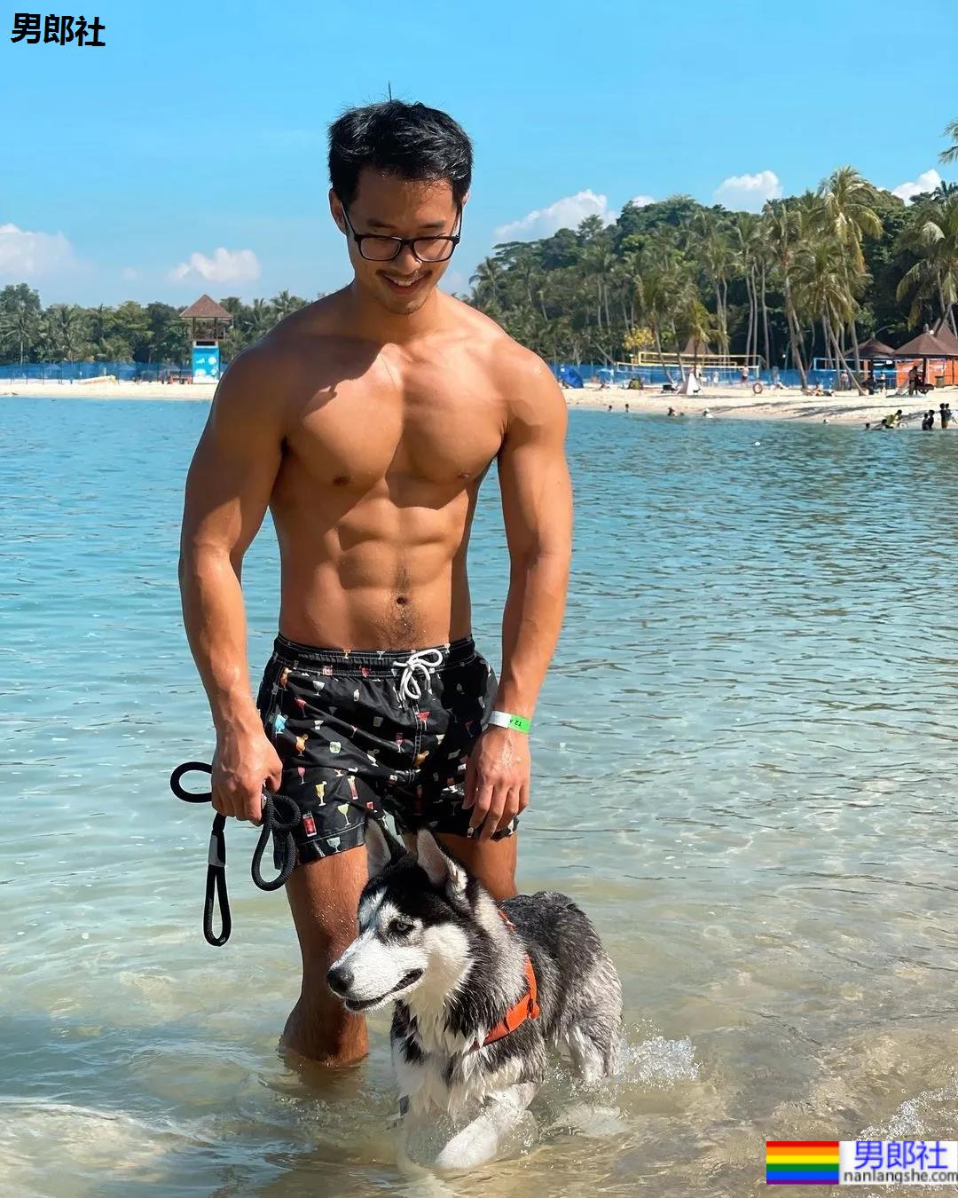 186CM大长腿公狗腰大帅找到啦，看得我摸了下屏幕 - 51虹马