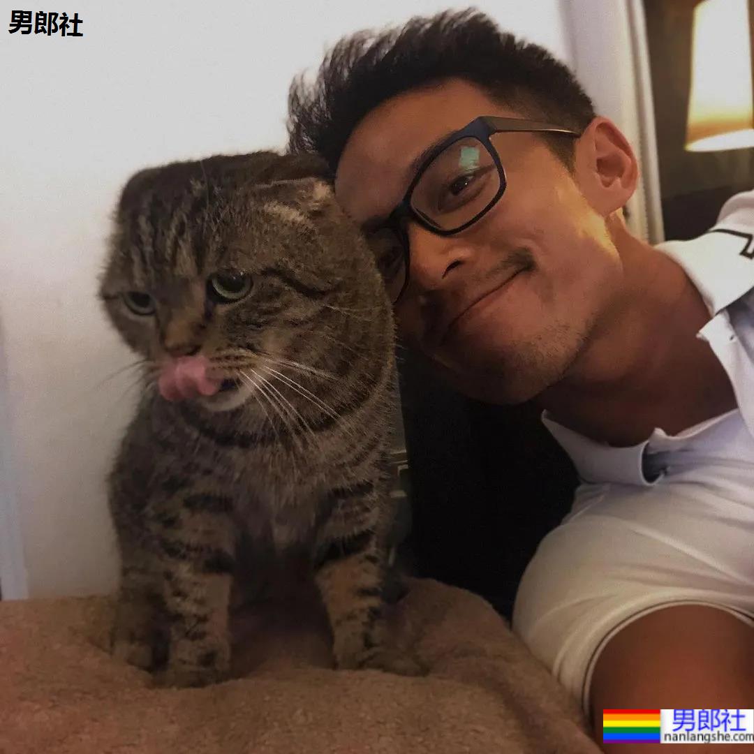 186CM大长腿公狗腰大帅找到啦，看得我摸了下屏幕 - 51虹马