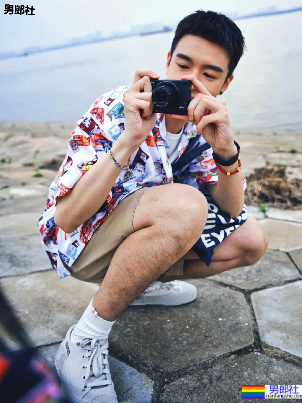 曾登上央视的193CM颜高条顺人气帅哥，被这个高鼻梁少年感颜值帅哭了！ - 51虹马