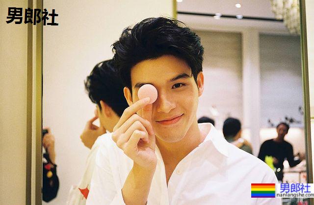 软绵绵泰迪熊！清秀泰鲜肉让人想裱框收藏：Sky Wongravee - 51虹马