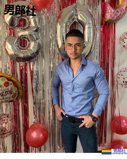 鬍渣肌肉大叔五年养成计画!性感内裤的微笑勾引让人冻未条:Leo - 51虹马 鬍渣肌肉大叔五年养成计画!性感内裤的微笑勾引让人冻未条:Leo - 51虹马