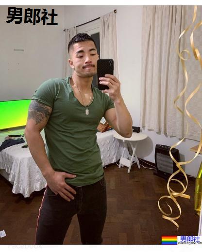 鬍渣肌肉大叔五年养成计画!性感内裤的微笑勾引让人冻未条:Leo - 51虹马 鬍渣肌肉大叔五年养成计画!性感内裤的微笑勾引让人冻未条:Leo - 51虹马