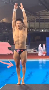 跟着陈艾森杨健走上十米台是种什么体验？眼睛不够用了！-51虹马