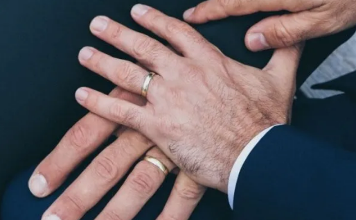 苏格兰教会即将就合法化同性婚姻展开辩论 - 51虹马