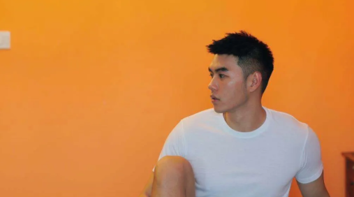 我还从没见过，哪个0主动买套套的！好像多欠艹一样-51虹马