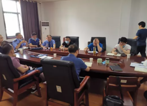 直播淫秽表演！这个臭名昭著的“社区”被查，16人获刑！ - 51虹马