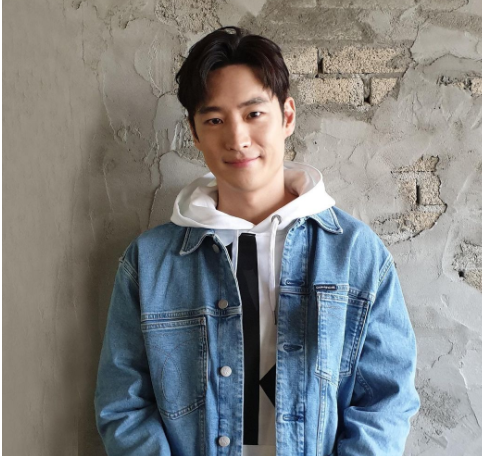 Netflix韩剧《我是遗物整理师》李帝勋爆红前戏！《好友行不行？》耍萌巧扮同志军中情人 - 51虹马