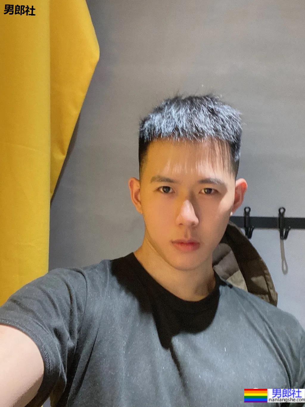 奶凶体育生小奶狗，超菜这张人畜无害的脸！ - 51虹马