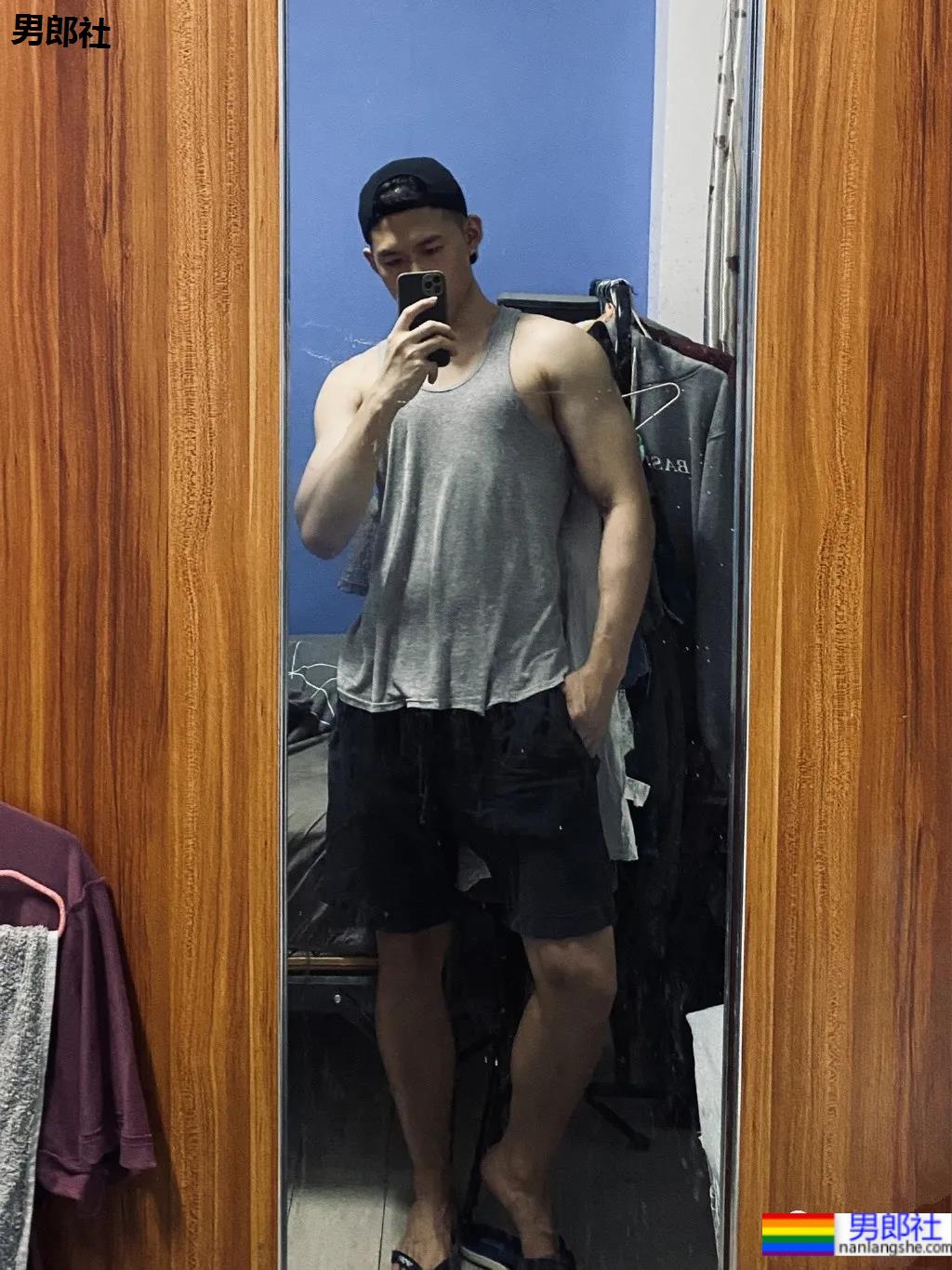 奶凶体育生小奶狗，超菜这张人畜无害的脸！ - 51虹马