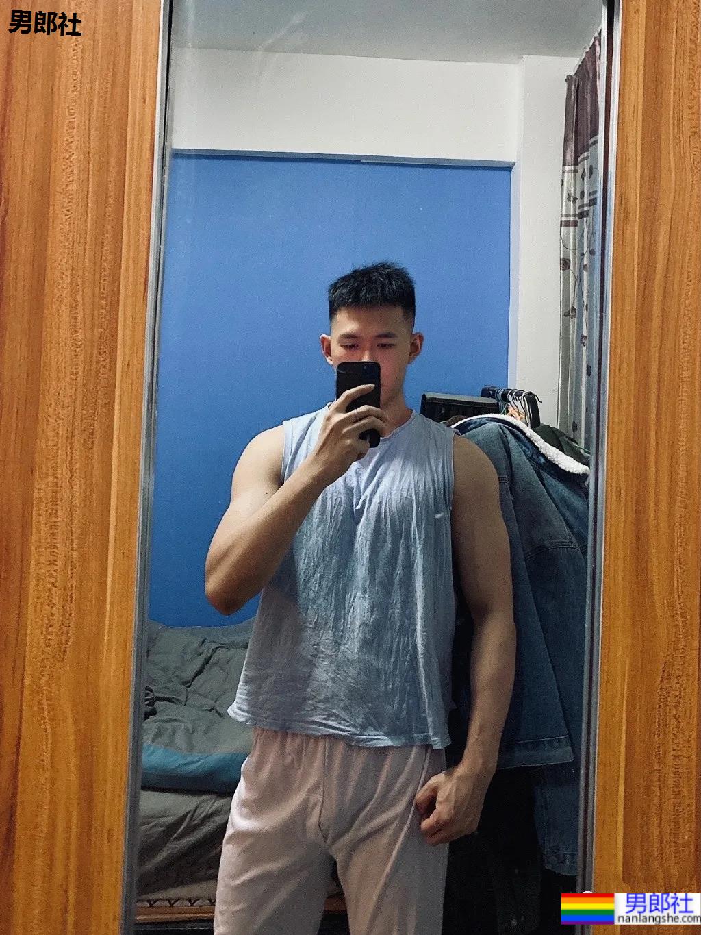 奶凶体育生小奶狗，超菜这张人畜无害的脸！ - 51虹马