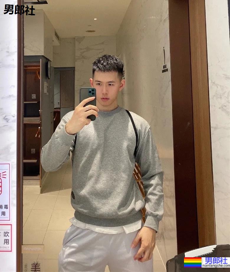 奶凶体育生小奶狗，超菜这张人畜无害的脸！ - 51虹马