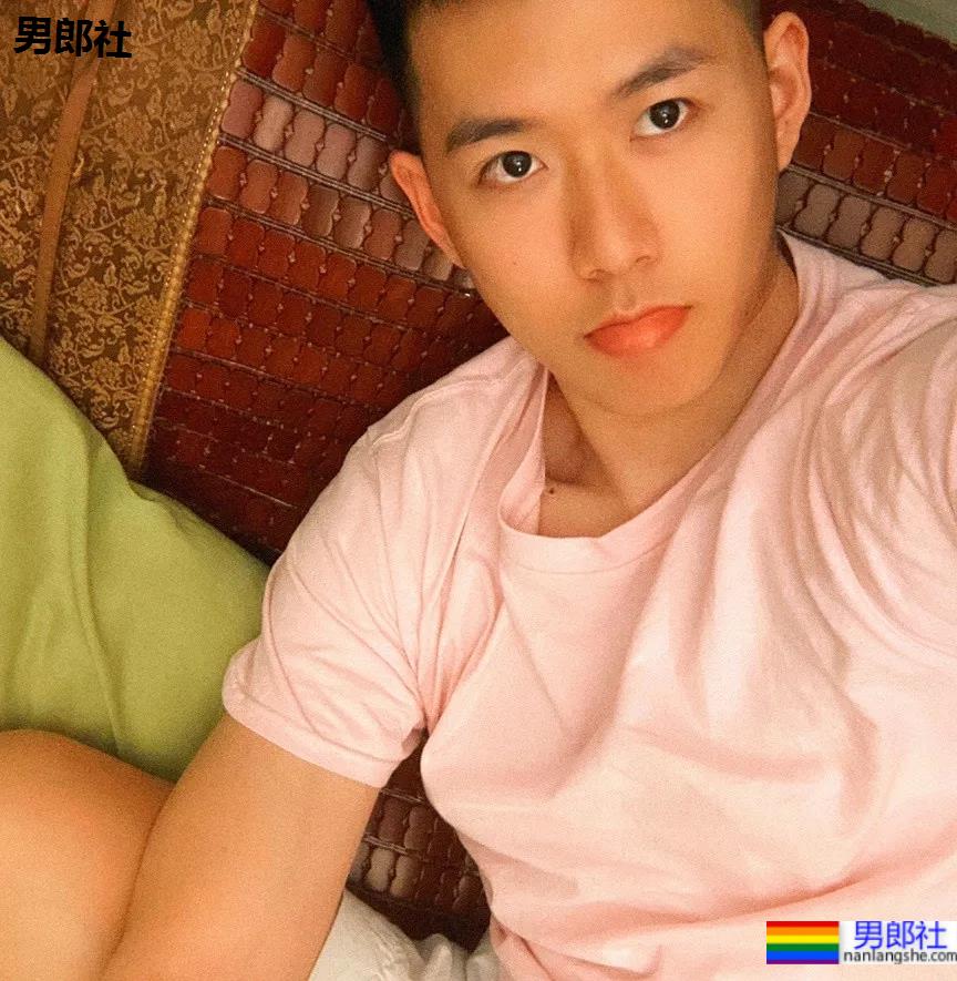 奶凶体育生小奶狗，超菜这张人畜无害的脸！ - 51虹马