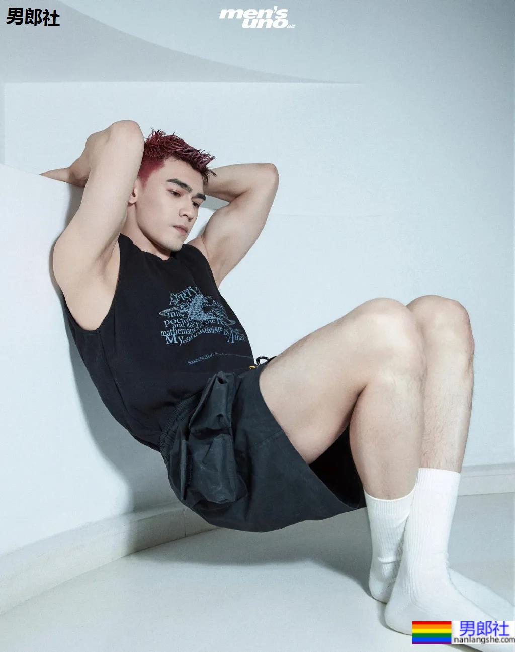 酷似吴磊的肌肉小哥也被《风度》拍了!新疆的男人也从不会让人失望! - 51虹马 酷似吴磊的肌肉小哥也被《风度》拍了!新疆的男人也从不会让人失望! - 51虹马