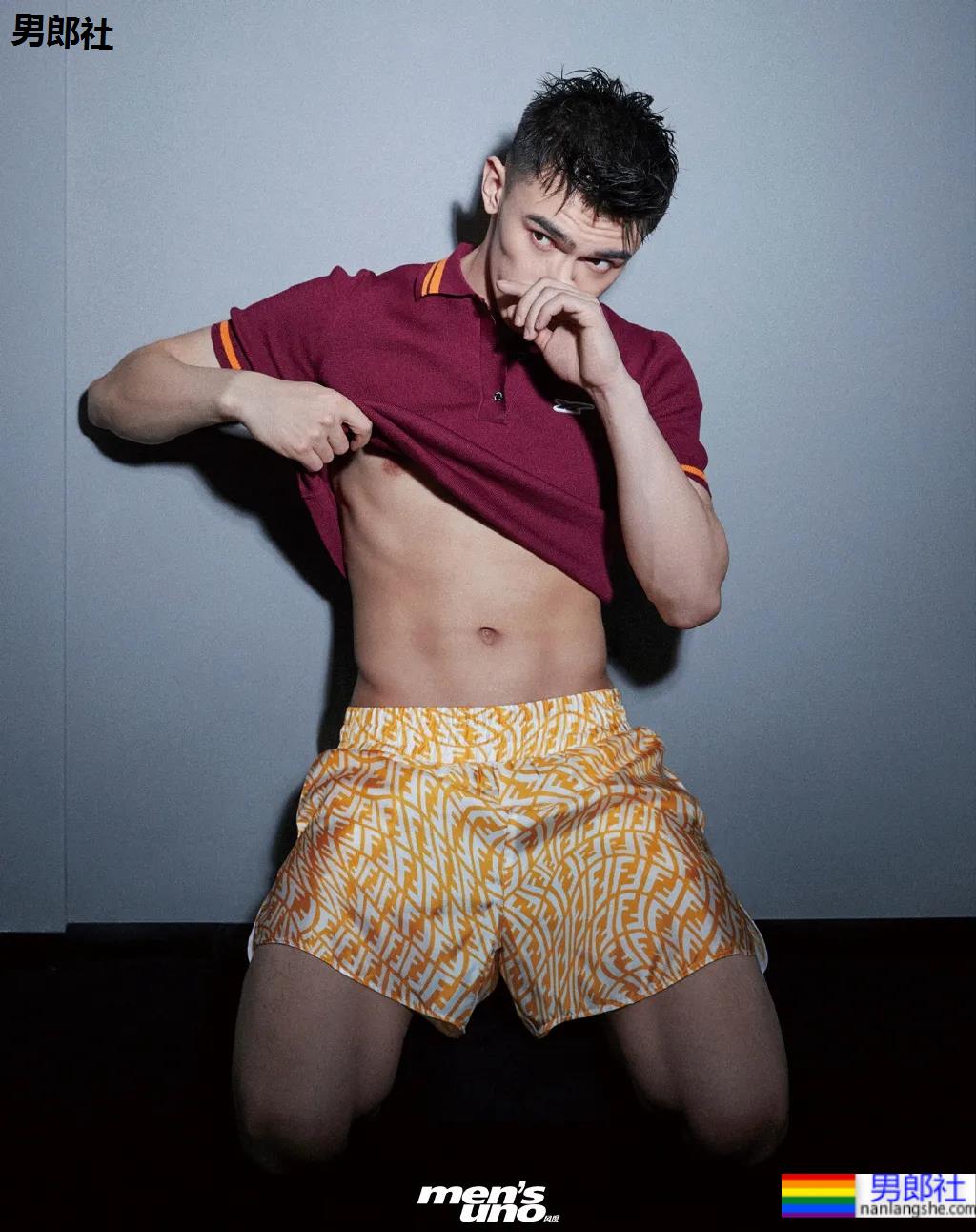 酷似吴磊的肌肉小哥也被《风度》拍了!新疆的男人也从不会让人失望! - 51虹马 酷似吴磊的肌肉小哥也被《风度》拍了!新疆的男人也从不会让人失望! - 51虹马