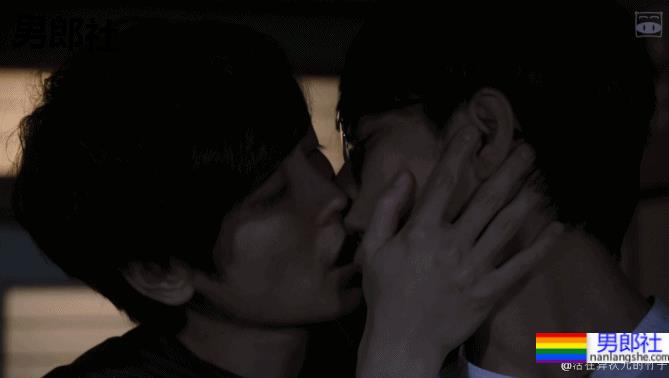 新片来啦！一个男人x三个男人，结局HE！ - 51虹马