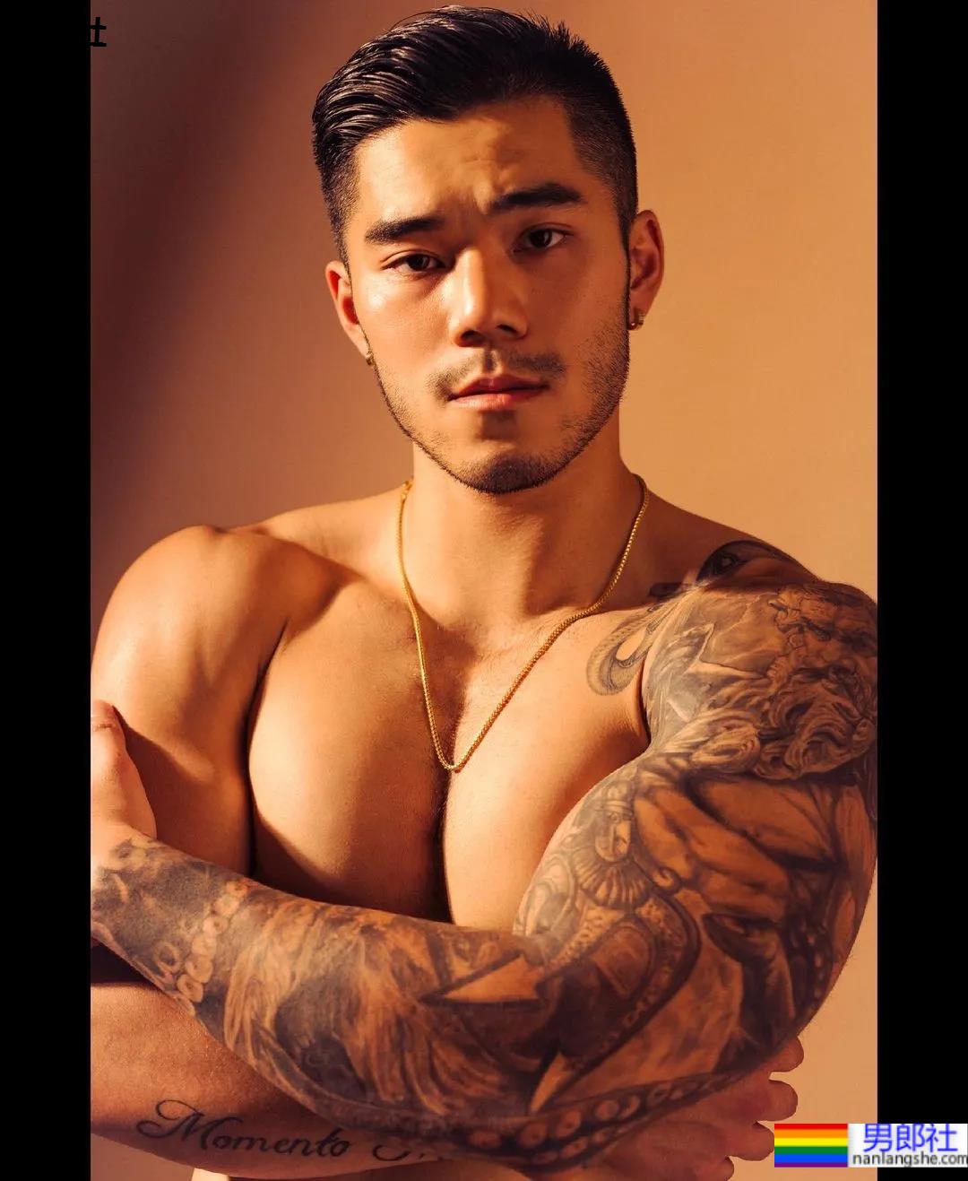 1V1健身私教的写真大片,网友:想上他的课! - 51虹马 1V1健身私教的写真大片,网友:想上他的课! - 51虹马