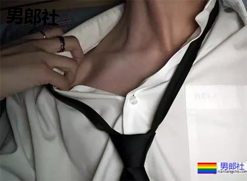 【手控】男人细长白净的手指,谁不爱呢? - 51虹马 【手控】男人细长白净的手指,谁不爱呢? - 51虹马