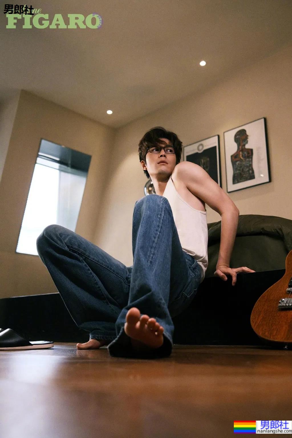 穿紧身潜水服被批的陈学冬上热搜!男版腹肌美人鱼,惊艳王大陆黄明昊! - 51虹马 穿紧身潜水服被批的陈学冬上热搜!男版腹肌美人鱼,惊艳王大陆黄明昊! - 51虹马