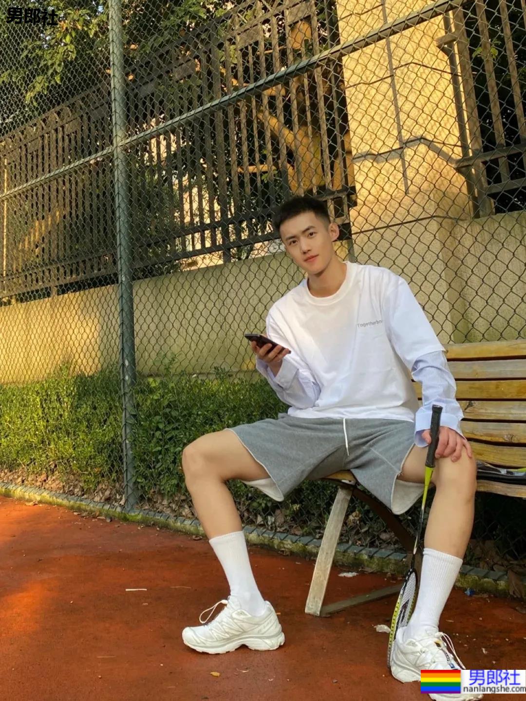 这样的奶帅的小奶狗你爱了吗？反正我又可以了！ - 51虹马